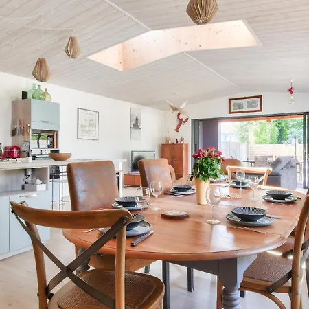 בית נופש Maison Pour 8 - 550m De La Plage Des Sables D'or La Guérinière